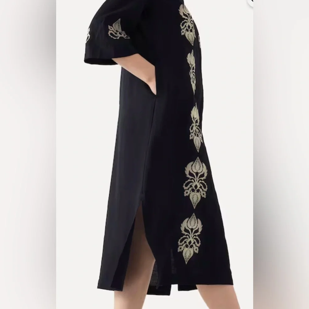 ULLA POPKEN DAMASK DETAIL SPLIT NECK SHORT SLEEVE DRESS, DARK MARINE, SIZE 20. - Picture 3 of 13